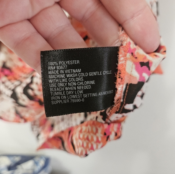 Worthington Cold Shoulder Snake Skin Print Blouse! - Picture 4 of 6